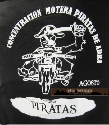 CONCENTRACION MOTERA LOS PIRATAS DE ADRA.jpg