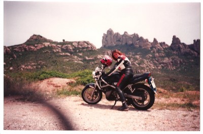 Laura con su Bandit 400.........Montserrat