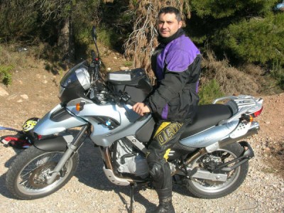 moto jose.jpg (64.29 KiB) Visto 29377 veces Mi f 650 gs